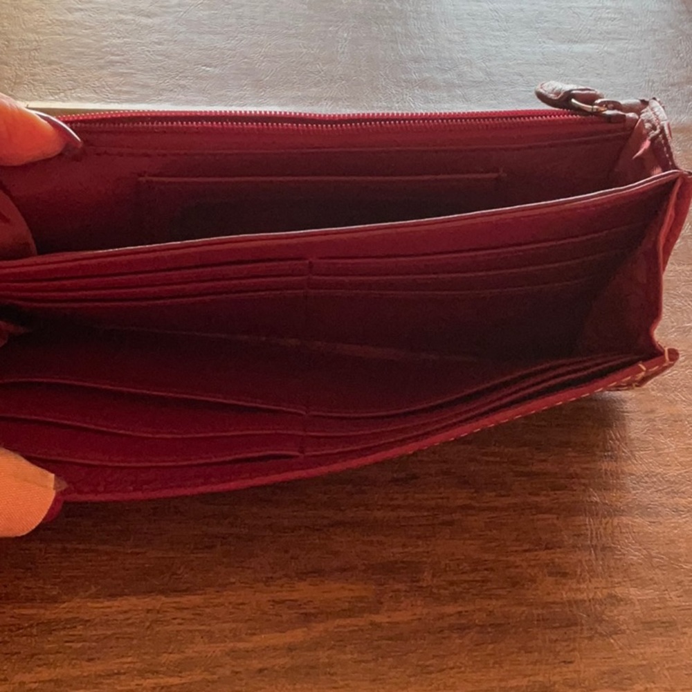 Brighton Wallet - Picture 5 of 7